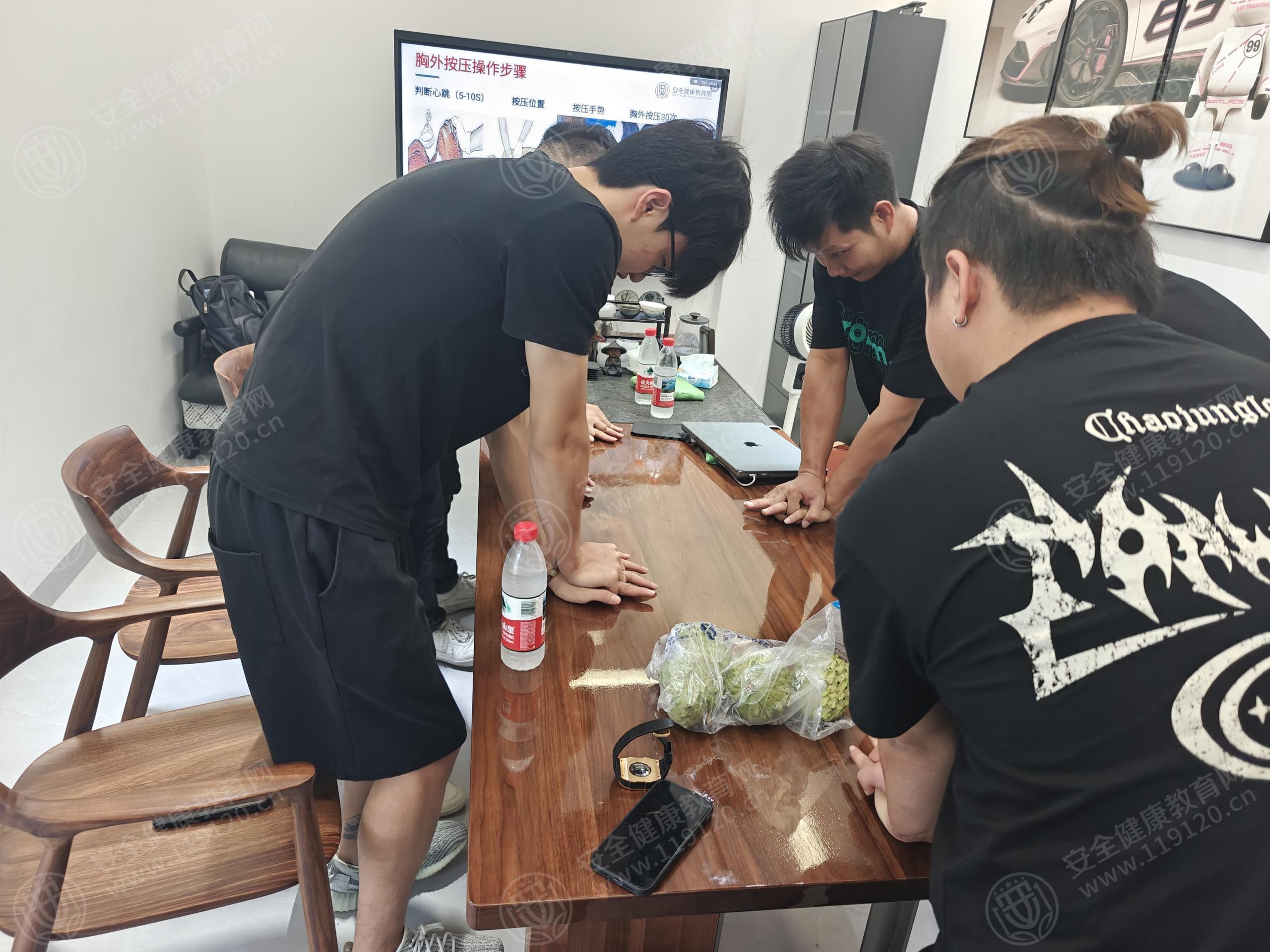 文中图片