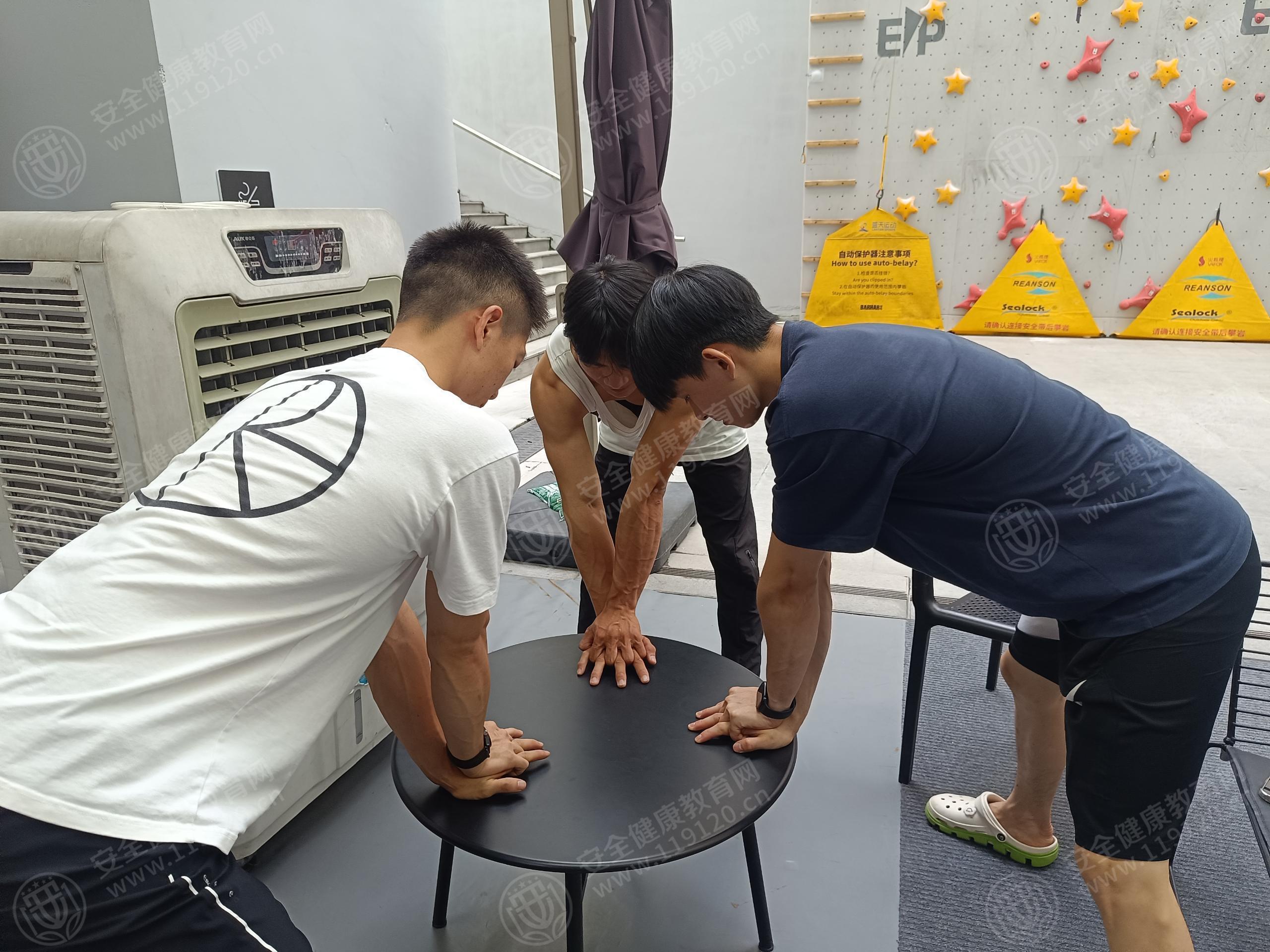文中图片