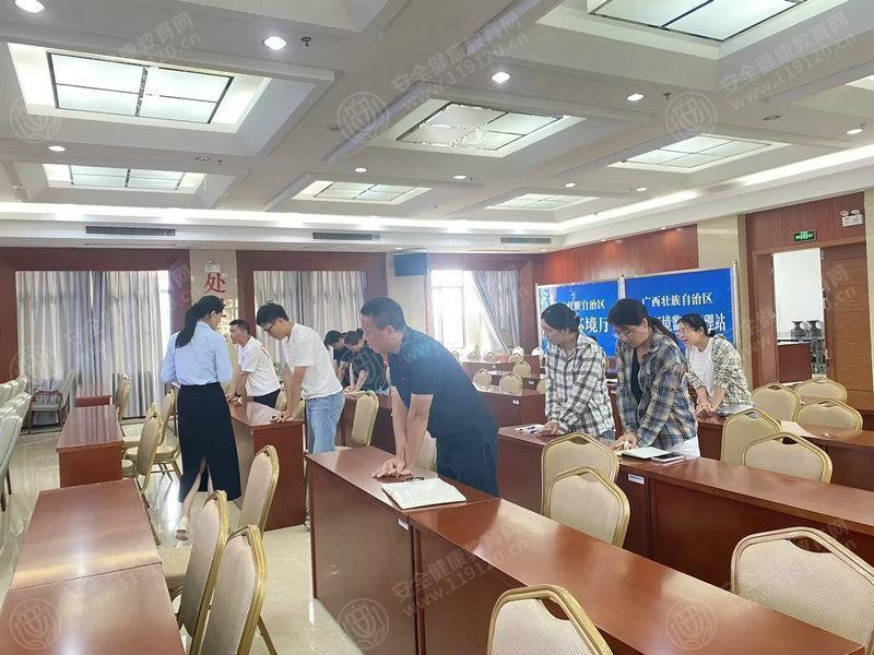 文中图片 文中图片